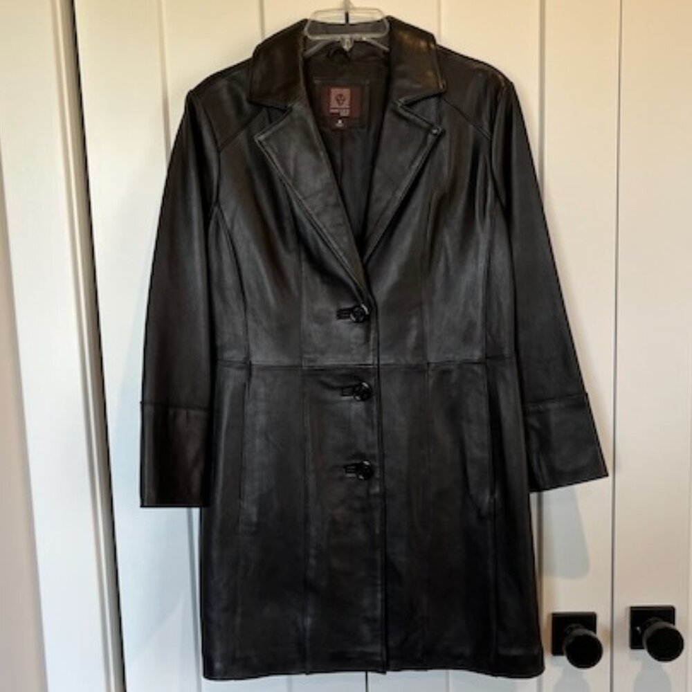 Black Leather Jacket with Classic Blazer Style and Mid-Thigh Length